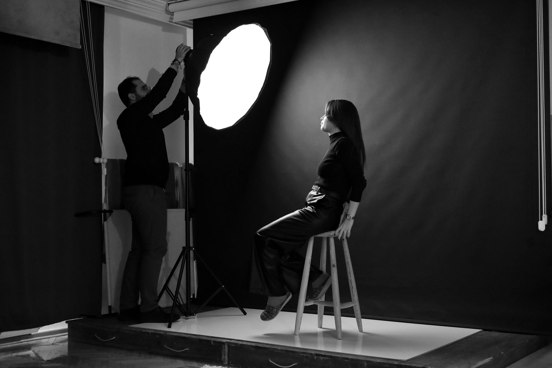 The Lucent stage between setups